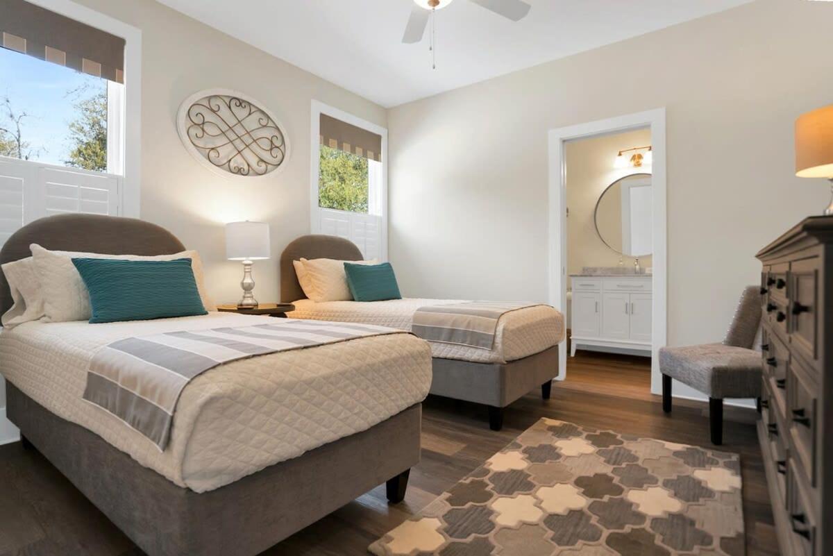Blue House, Prime Location, Family Amenities, Bbq! Villa St. Augustine Exterior photo